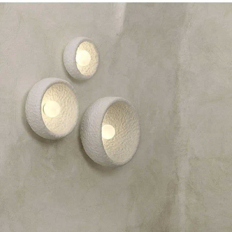 Japanese minimalist resin wall lamp shown in 20cm, 26cm, and 32cm diameter sizes