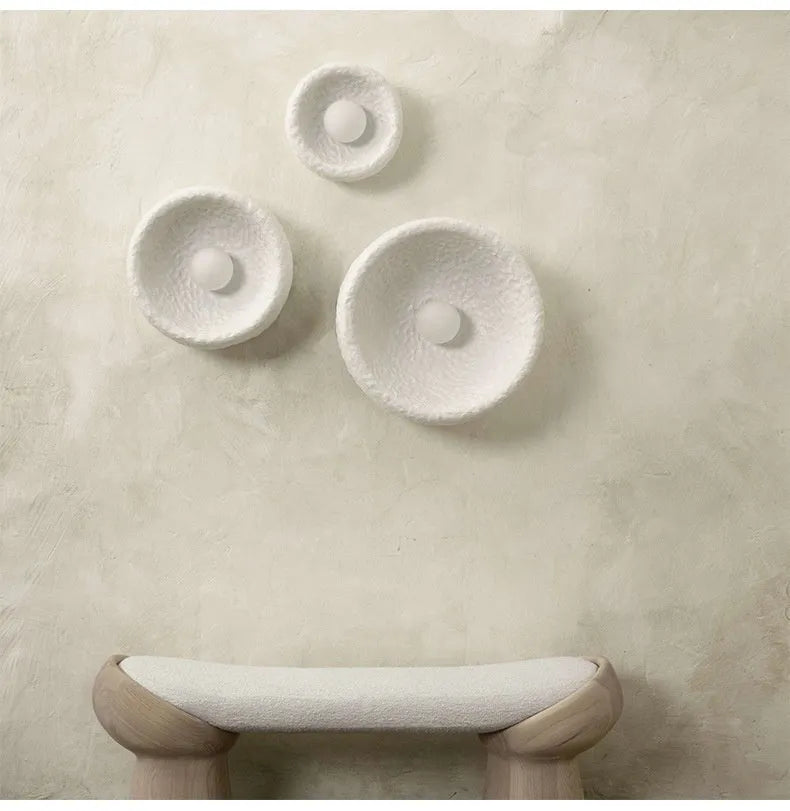 Japanese minimalist resin wall lamp shown in 20cm, 26cm, and 32cm diameter sizes