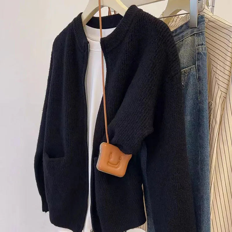 Women's beige viscose sweater coat with long sleeves and cardigan front