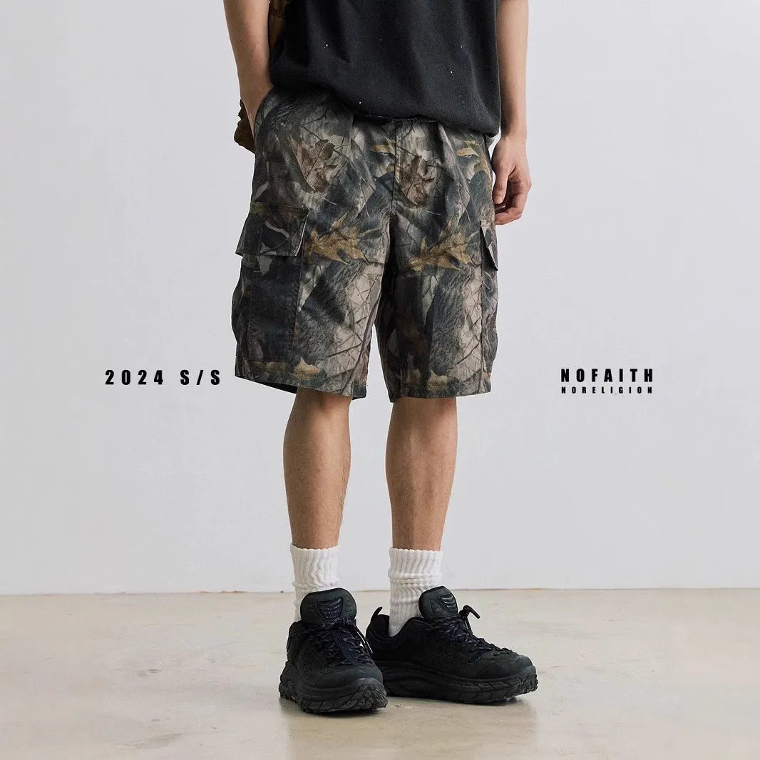 Loose straight-leg denim shorts with micro-elastic waistband in black and army green colour options
