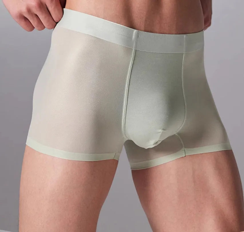 Lightweight antibacterial seamless fitness shorts in black, blue, green, or silver colours
