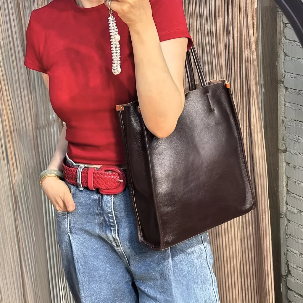 Genuine leather large capacity city commuter shoulder bag square vertical tote in black