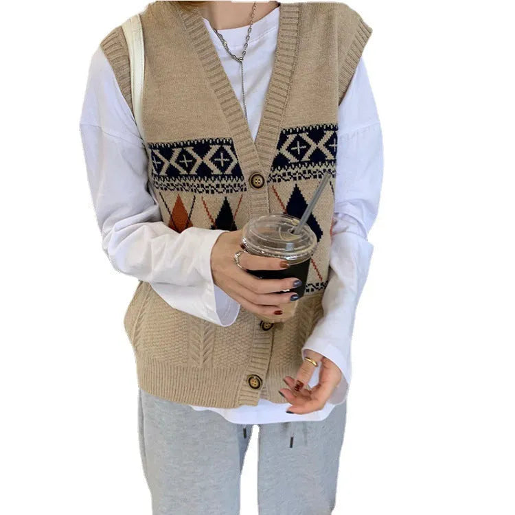 Loose fit sleeveless cardigan top with diamond plaid pattern in acrylic fibre