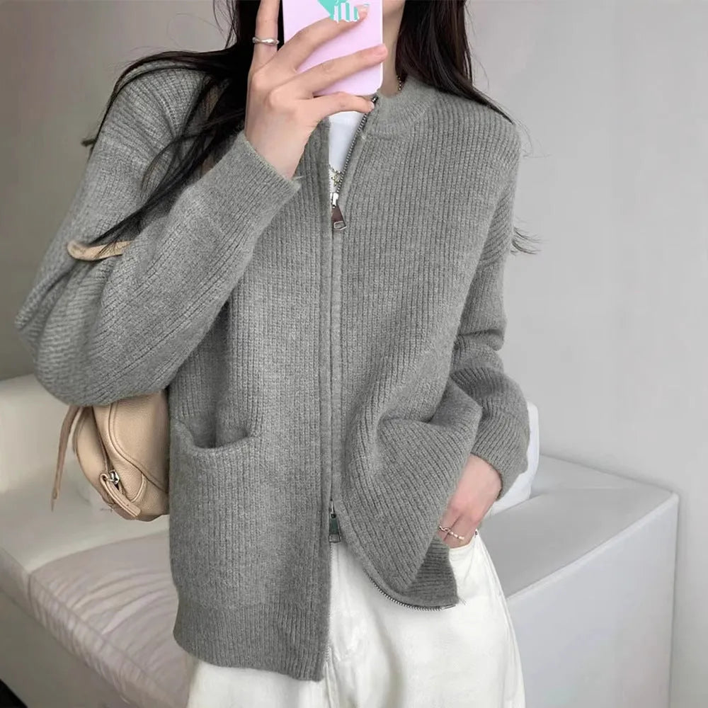 Women's beige viscose sweater coat with long sleeves and cardigan front