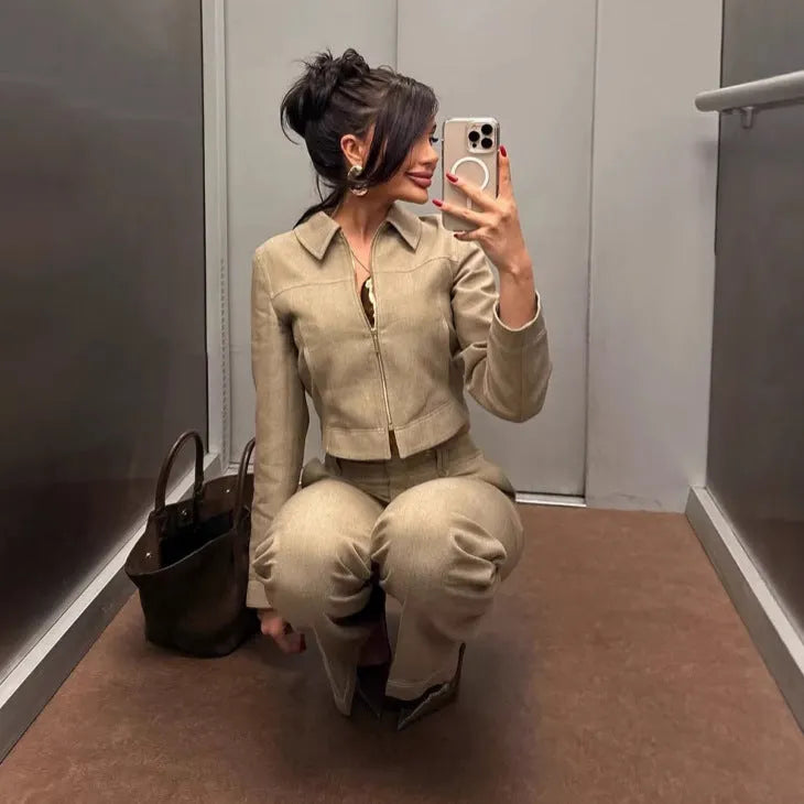 Women's herringbone pattern suit set with 3D embroidery on coat and trousers for summer casual wear