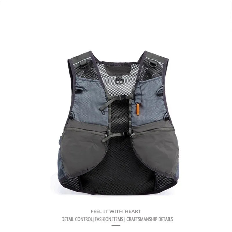 Men's cotton fishing vest and backpack combo in black, loose fit for outdoor sports