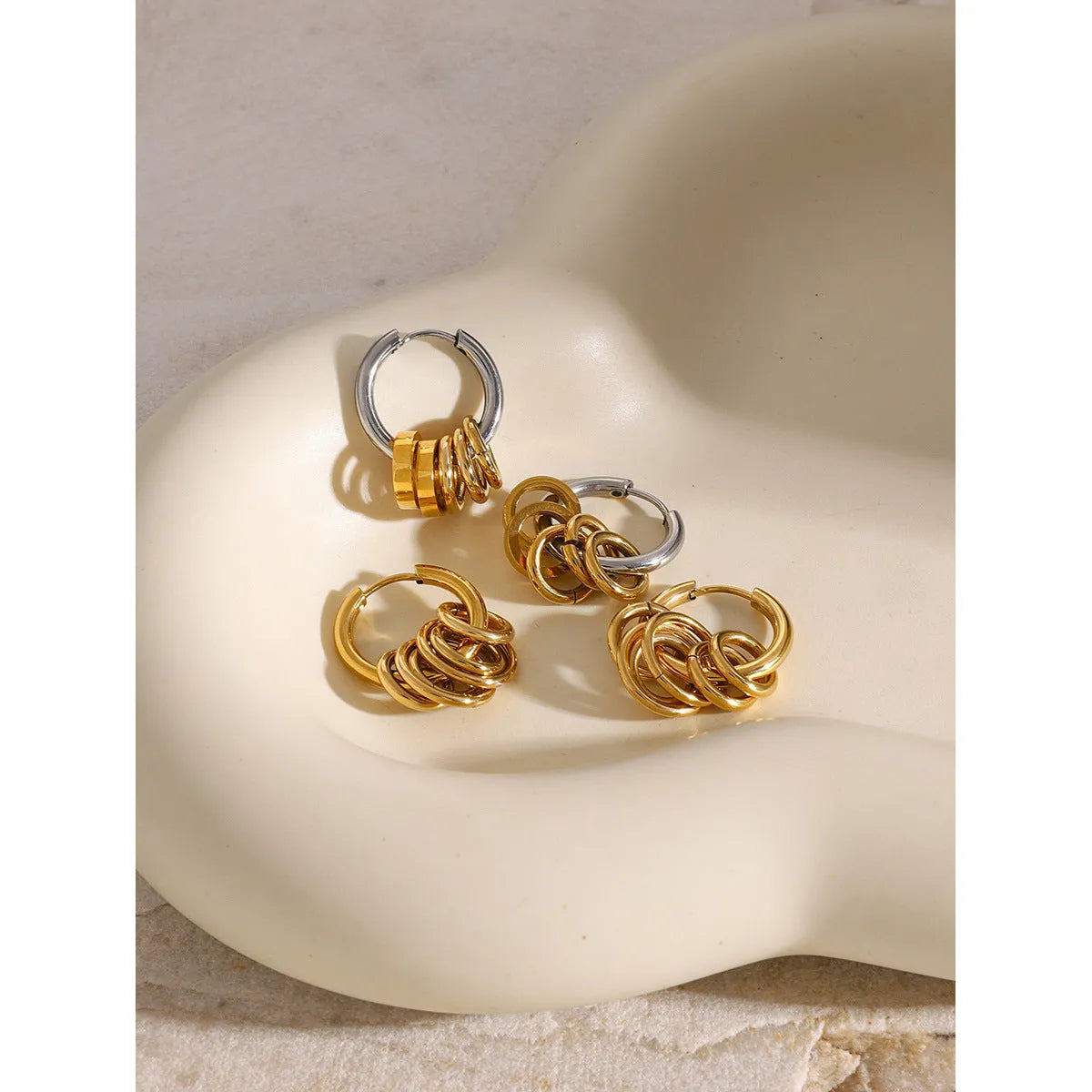 Pair of personality stainless steel color matching earrings with electroplated ins style finish