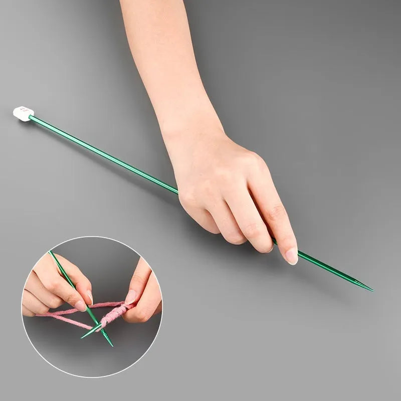 Set of 14 different sized crochet hooks with protective caps for knitting and yarn crafts