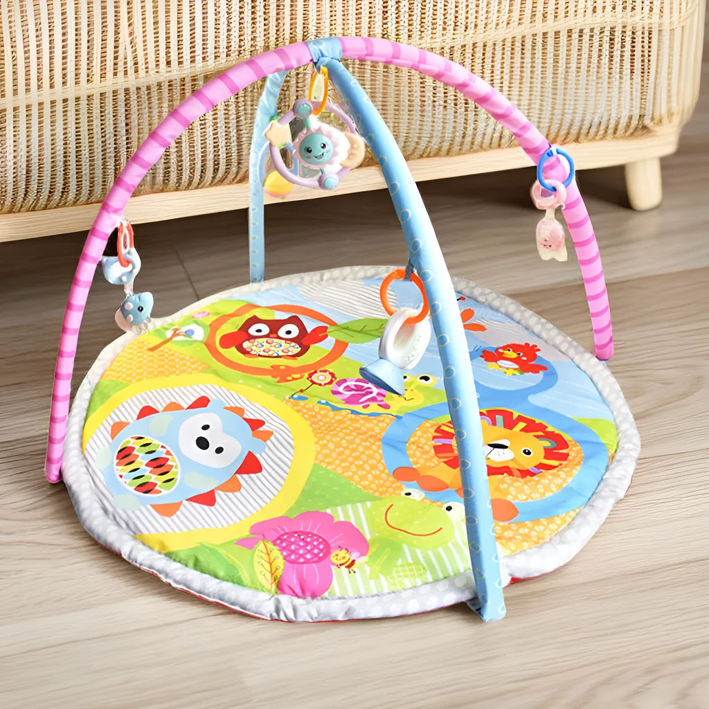 Velvet fabric baby crawling carpet play mat with small animal or big animal design, for grasping training.