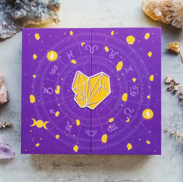 Paper Halloween countdown gift box measuring 33.5cm wide by 30.5cm high