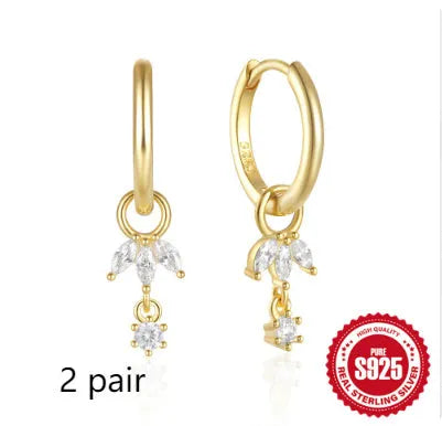 Geometric sunflower earrings in S925 sterling silver with golden-three diamonds finish and inlaid zircon details