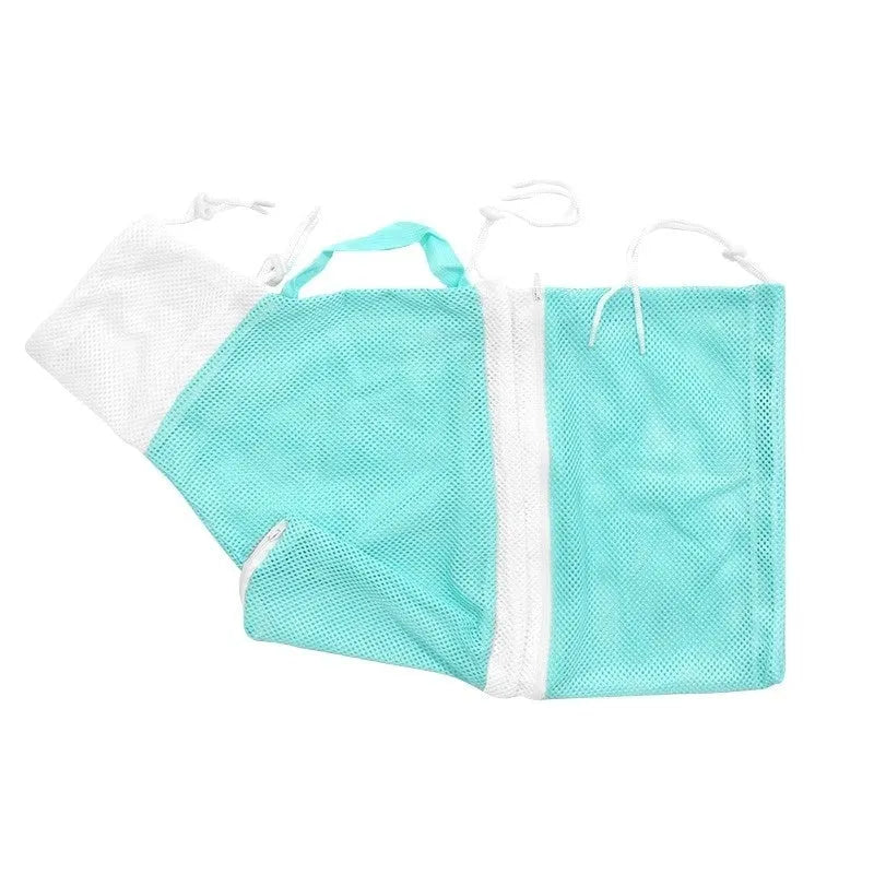 Five-generation cat grooming wash bag in grey and white colour with detachable design