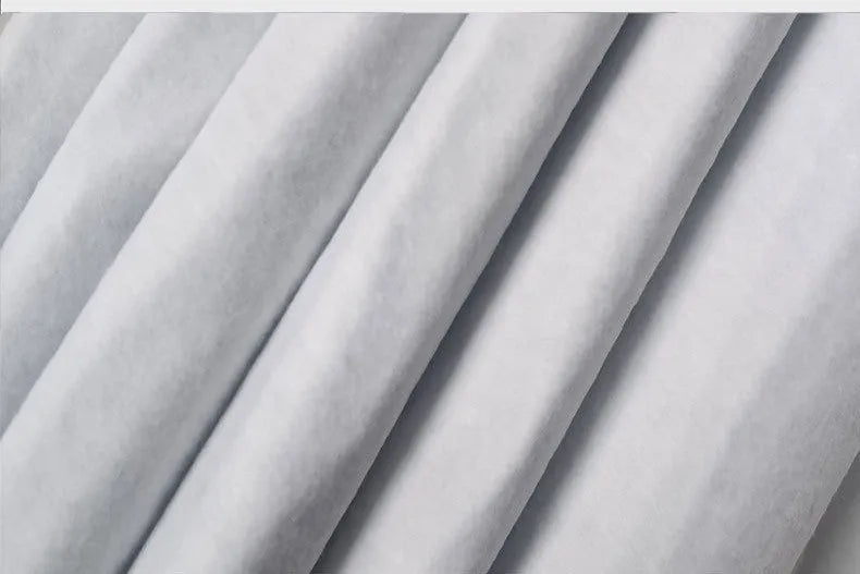 Oxford car sun protection jacket in silver on a vehicle showing heat insulation cotton velvet cover