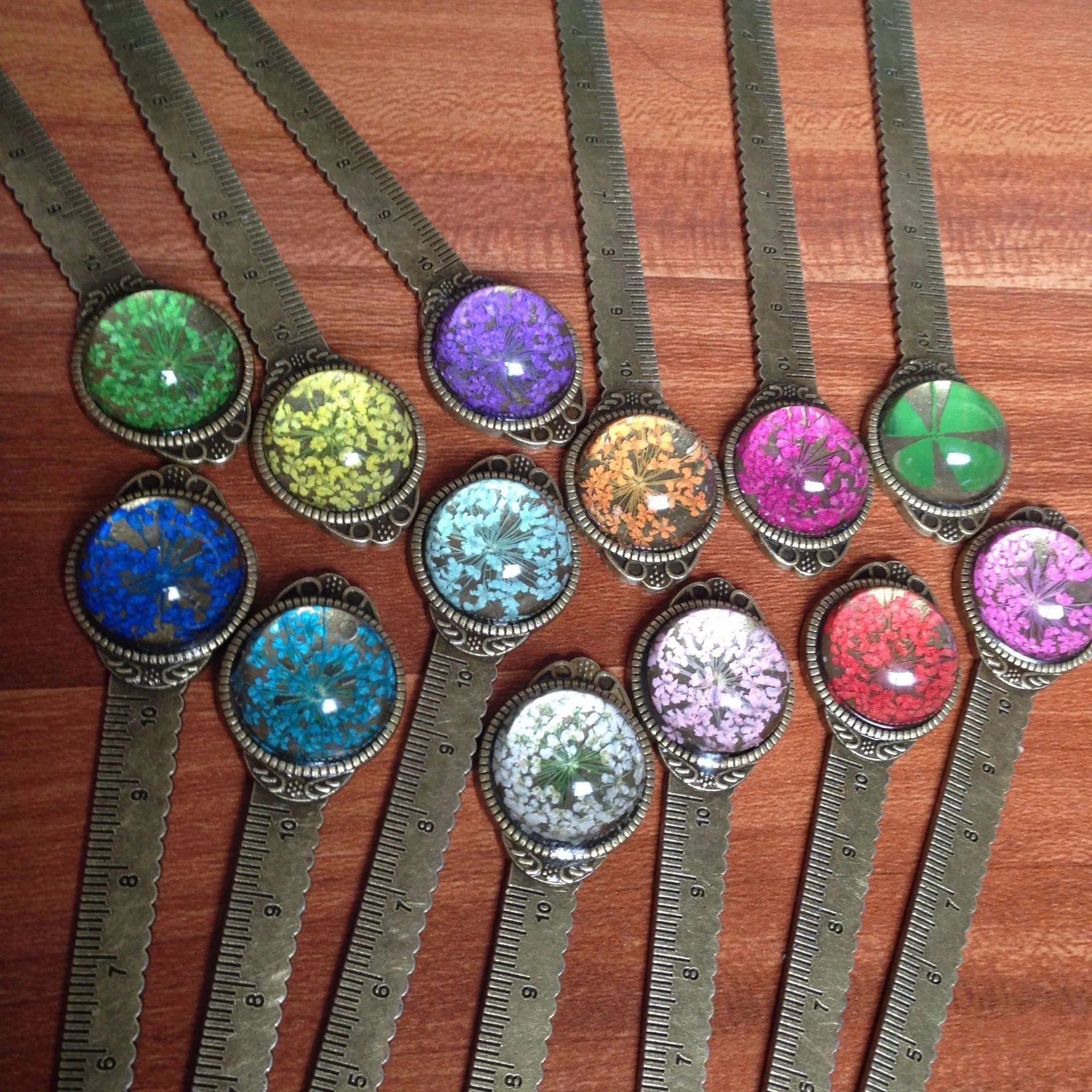 Handmade dry flower gypsophila ruler bookmark with dried flowers measuring 12cm length