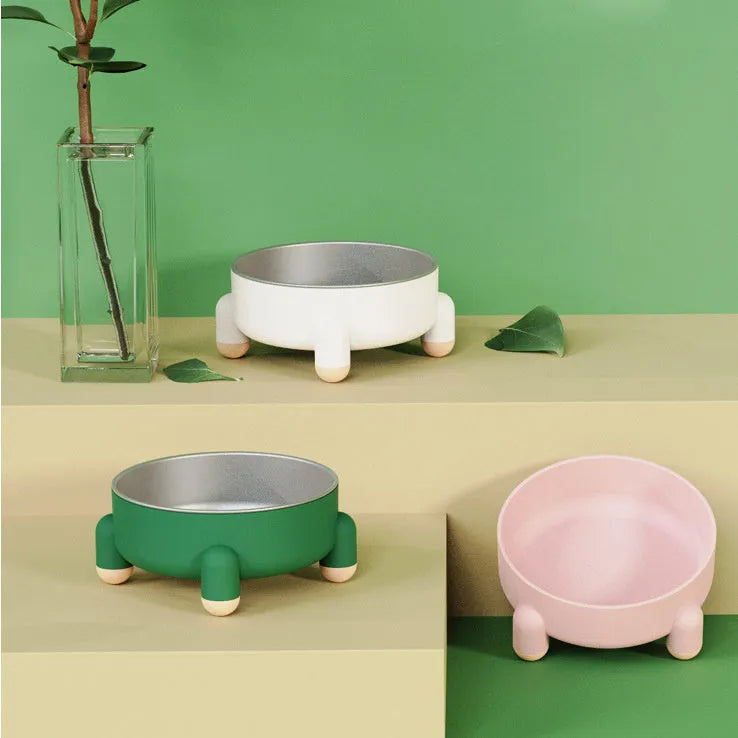 Stainless steel pet bowl with non-slip base in pink, white or green colours