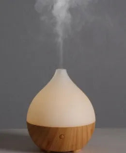 Asakusa wood grain aroma diffuser with vase shape and 100ml water tank capacity