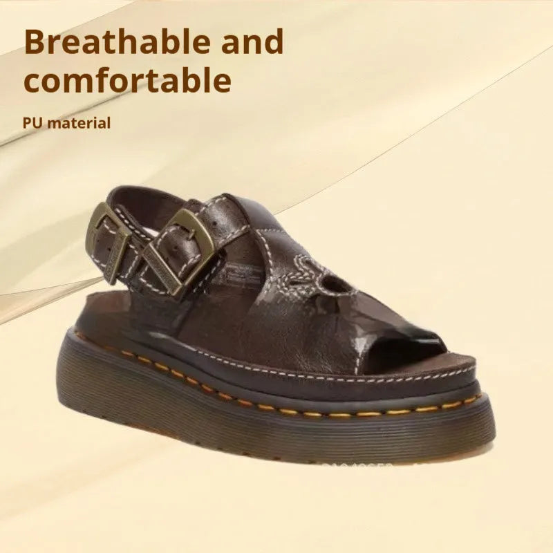 Men's black embroidered floral beach sandals with flat heel on PU upper