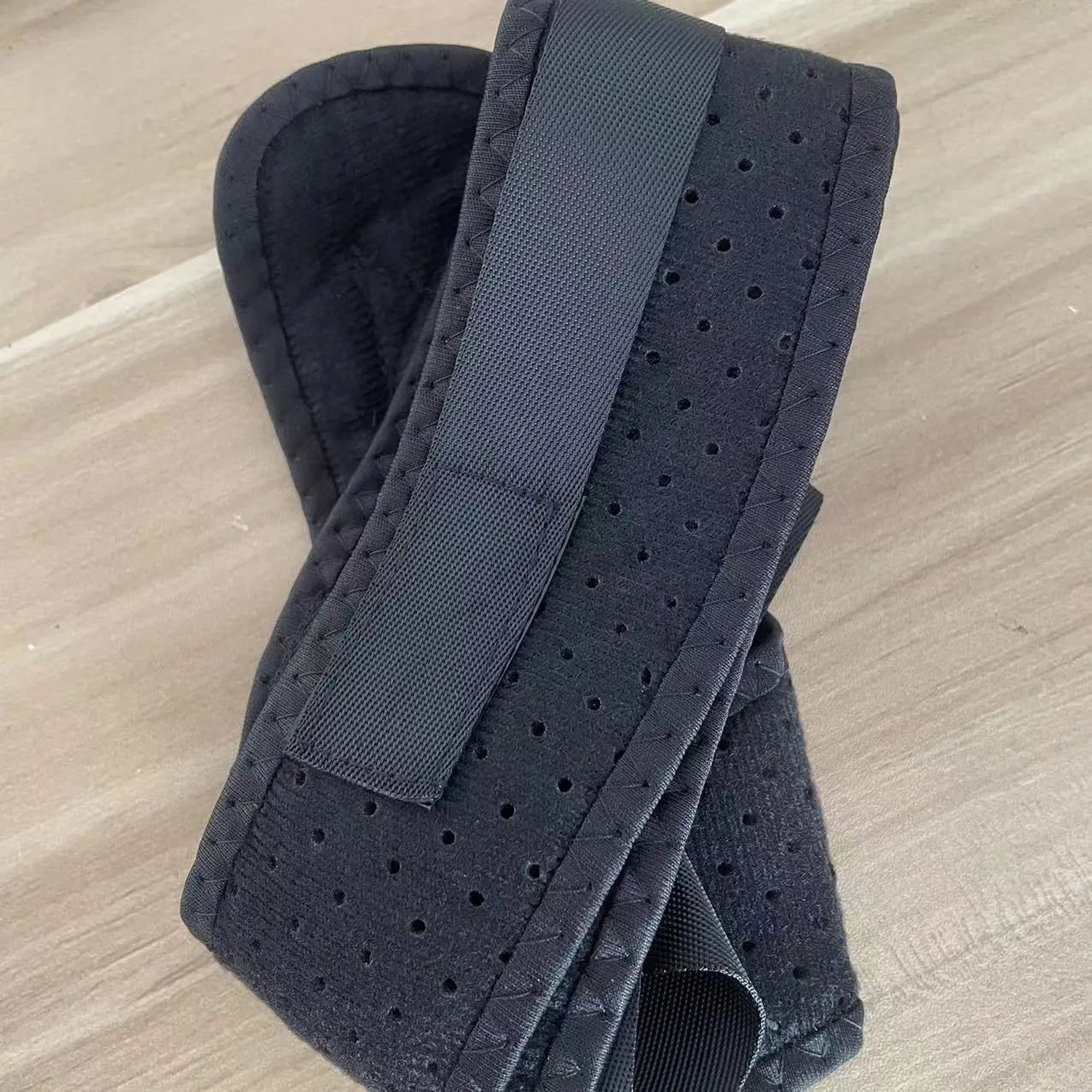 Babaka style nylon posture correction band for anti-humpback back support.