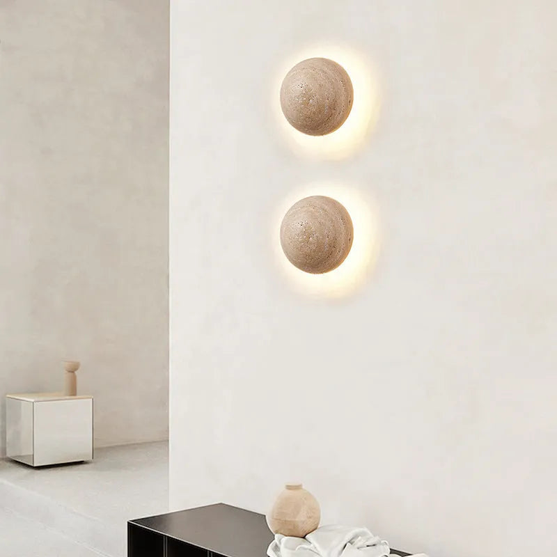 Vintage semicircle wall lamp with yellow cave stone shade and iron construction, 15cm diameter with pull switch