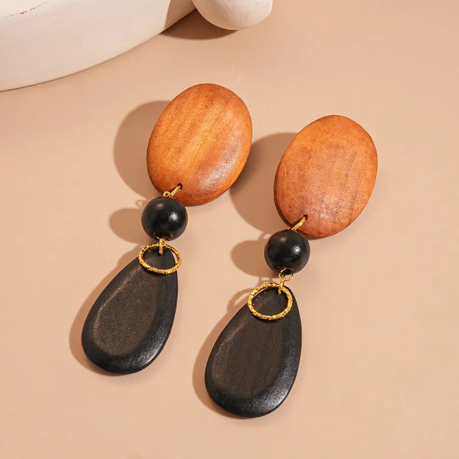 Wooden retro elliptical earrings with silver needle-brown-black colour manual processing