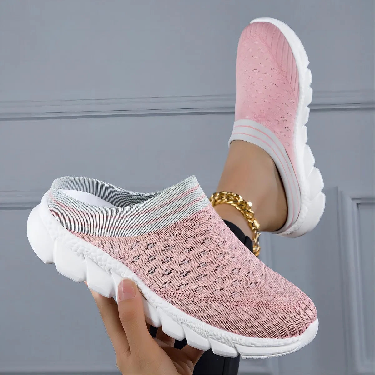 Women's Flyknit semi-slipper shoes in striped pattern with hollowed-out breathable design
