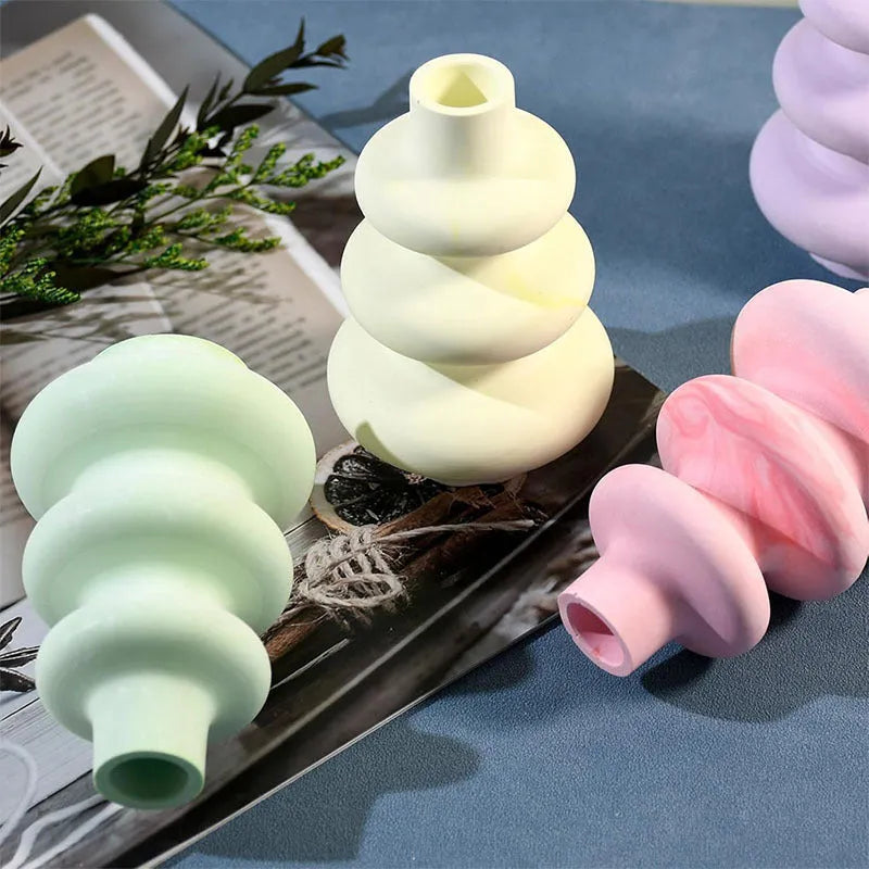 Silicone vase mould with three-layer circle design and irregular shape
