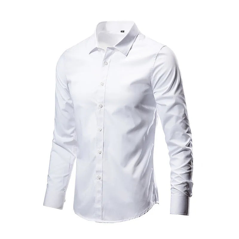 Man wearing a loose-fit long-sleeve linen shirt in a light colour, showing the relaxed silhouette and textured fabric.