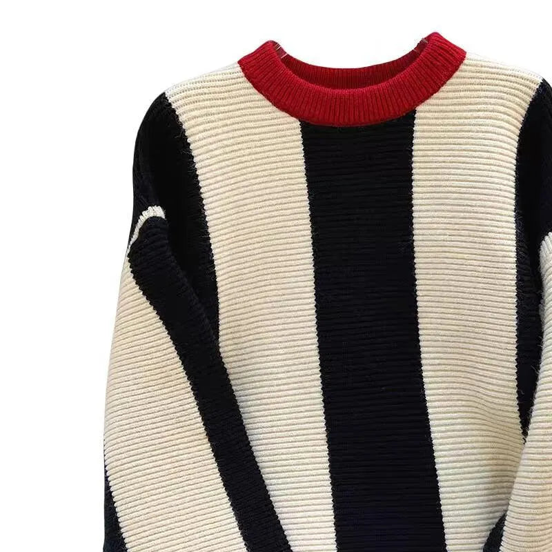 Women's striped cashmere sweater with round neck and contrast colour pattern in pullover style