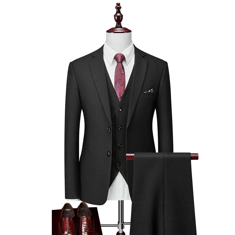 Men's navy blue plaid slim fit three-piece business casual suit with vest