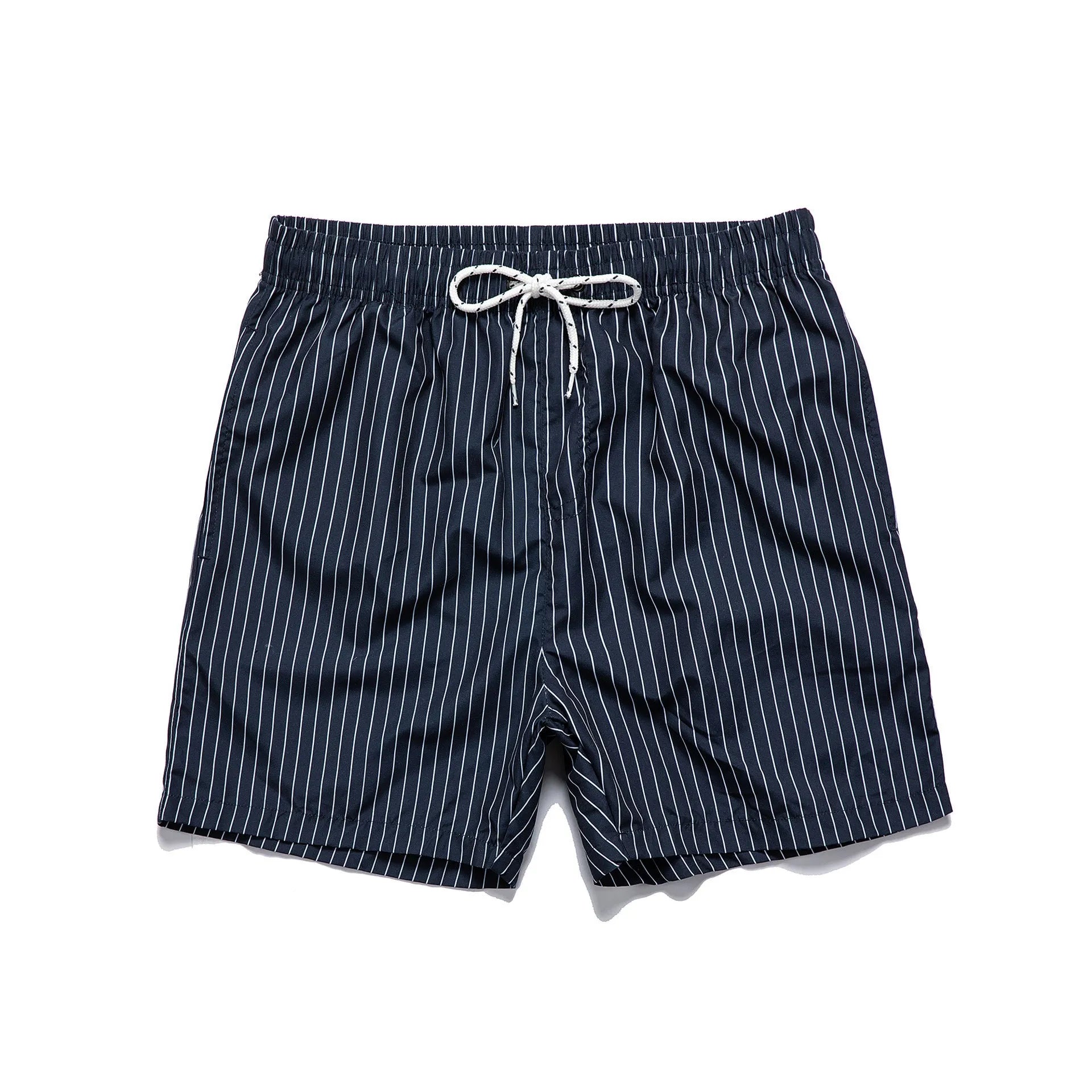 Men's striped polyester shorts with triangle lining in navy blue, straight leg opening for beachwear