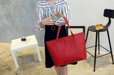 Women's simple fashion handbag shoulder bag in black and grey colours