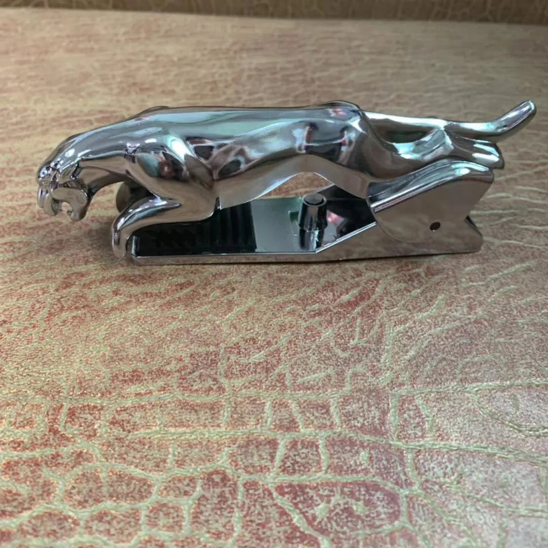 Car Leopard brand rotatable mobile phone holder in black, gold, and silver finishes, showing 360-degree rotation.