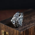 Silver open-style ring with a domineering engraved zodiac animal Jibeast pattern.