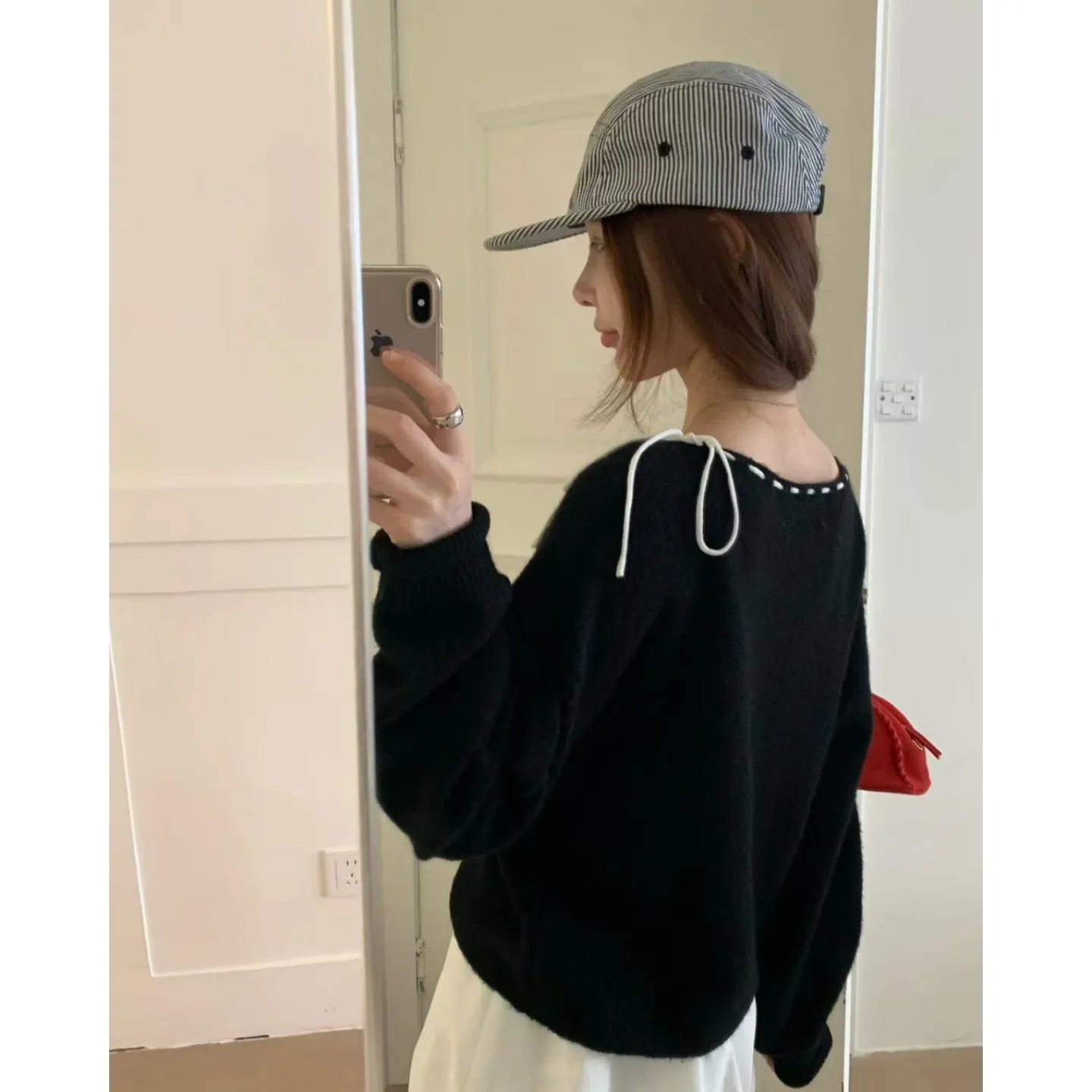 Women's grey loose-fitting knitwear pullover sweater in regenerated cellulose fibre