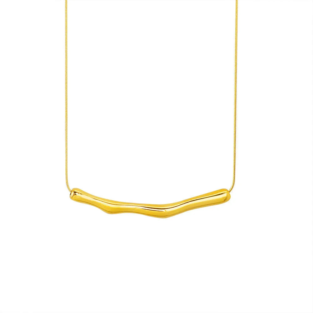 Women's titanium steel necklace with irregular pleated texture in gold or steel colour finish