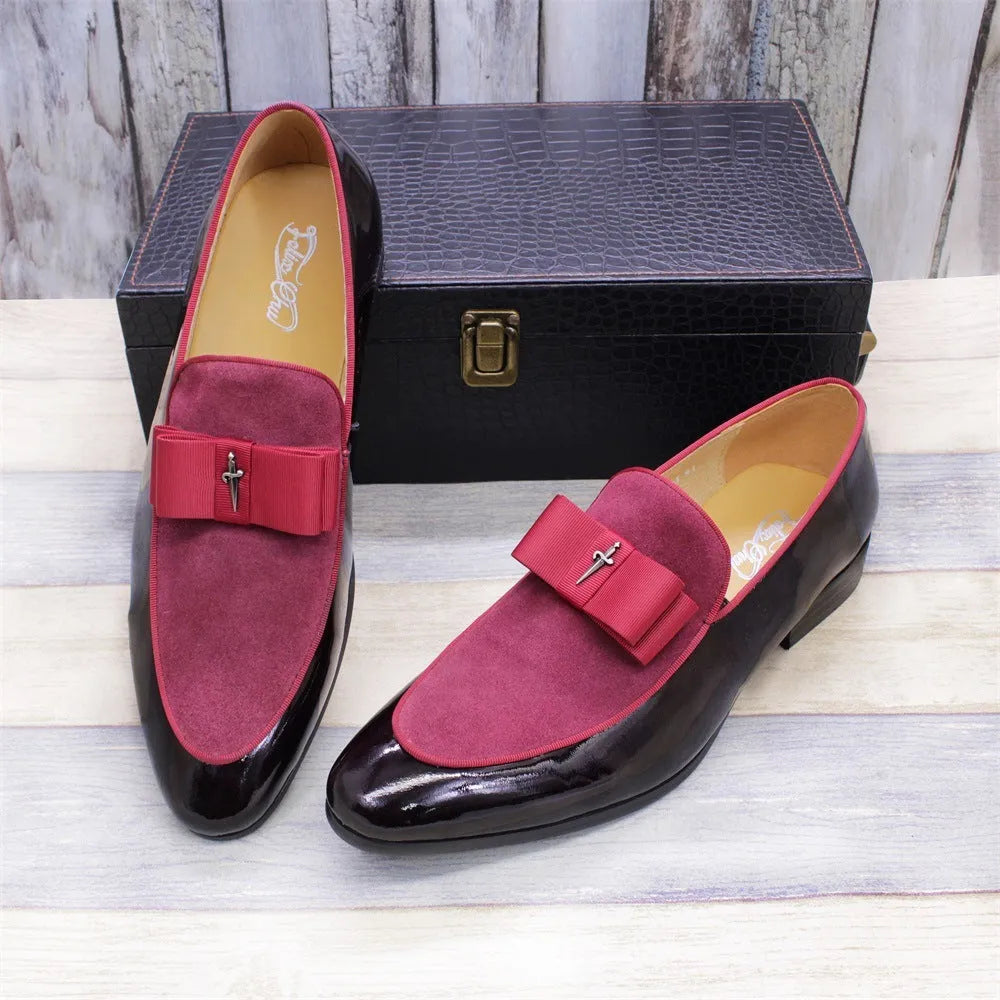 Men's low top formal shoes with glossy patent leather, matte cowhide, tassel detail and rubber sole in black, blue, brown or red.