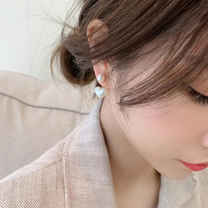 Heart-shaped alloy stud earrings for women with artificial gem inlay, Korean style.