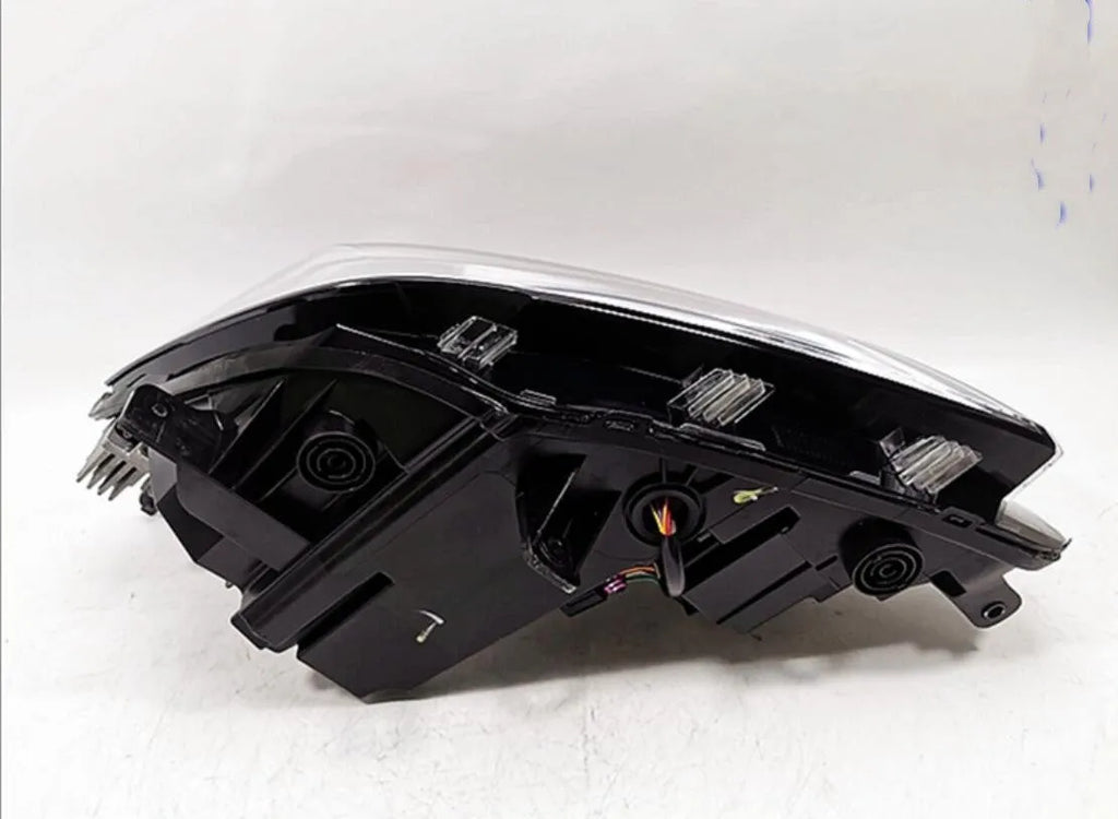 Replacement car headlight assembly for 2018-2021 vehicle models, showing ABS plastic construction.