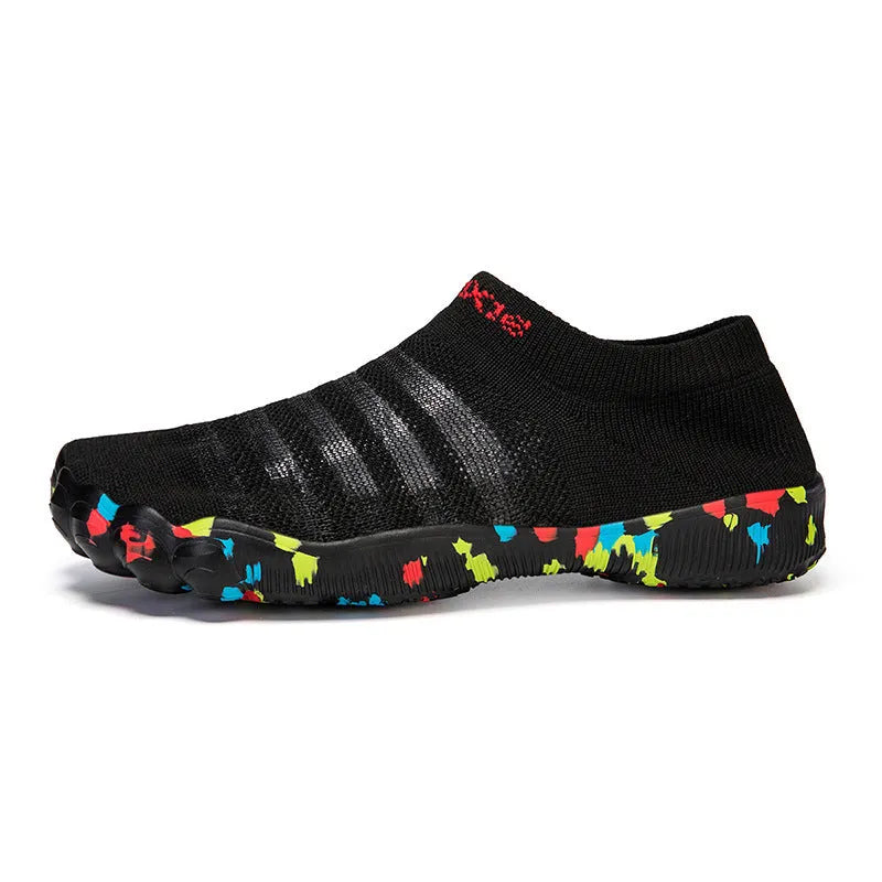 Men's Flyknit water shoes in camouflage colour with rubber sole and lace-up closure