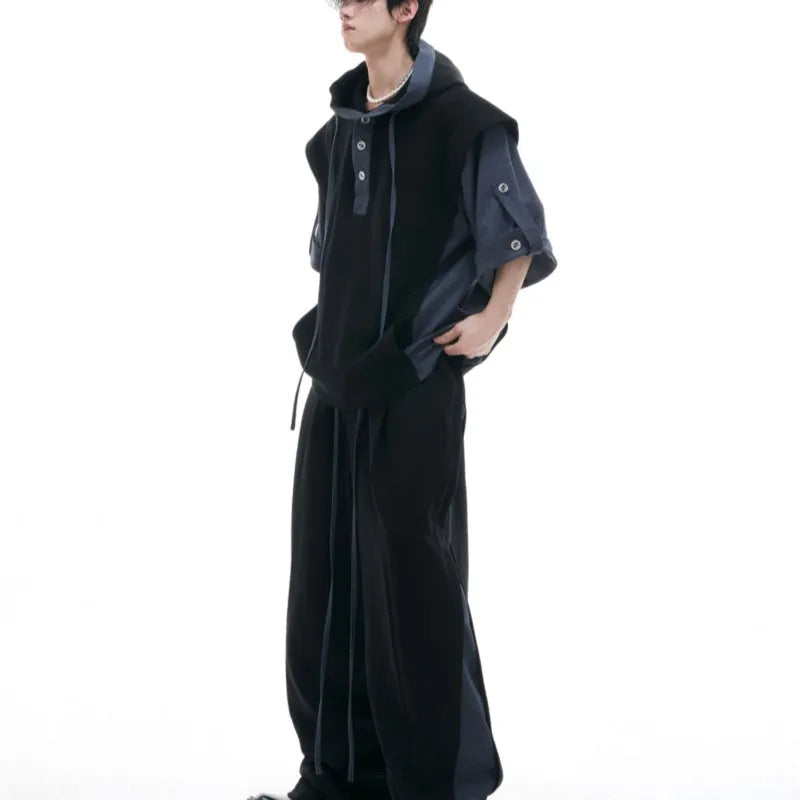 Men's hooded polyester tracksuit set with three-dimensional stitching in black or grey colours