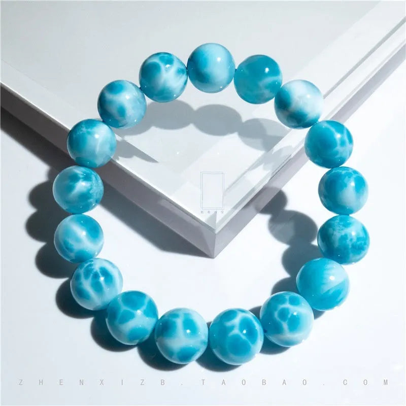 Blue bodhi bracelet with natural crystal sea-pattern stones and pearl accents in Maillard style