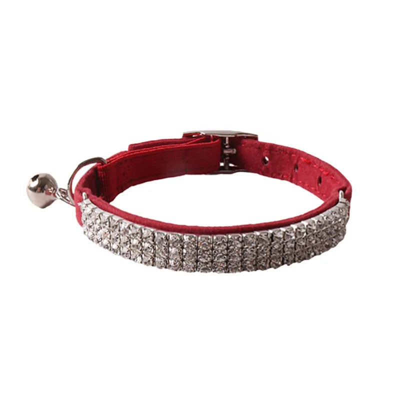 Cat collar with elastic buckle in six colour options measuring 1.0cm wide by 28cm long