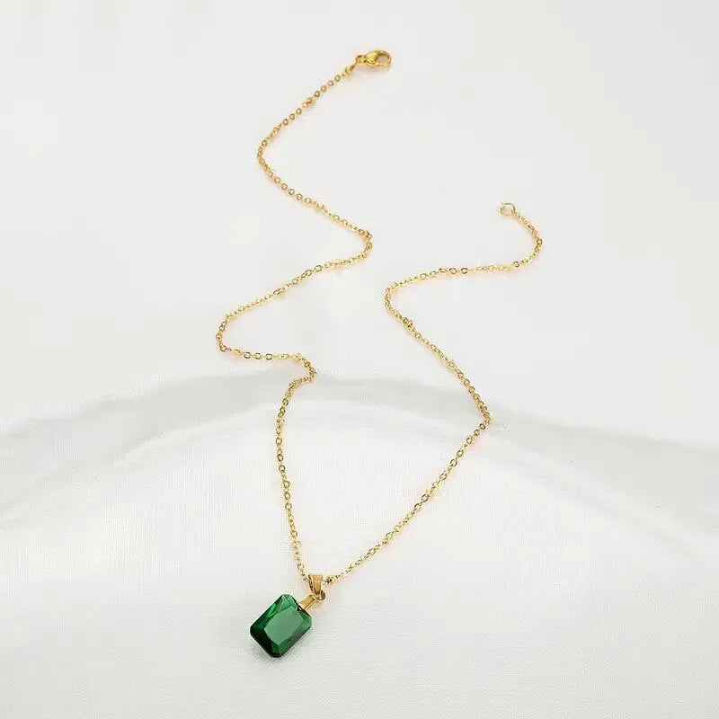 Copper geometric quadrilateral pendant necklace with O-ring chain in green colour.