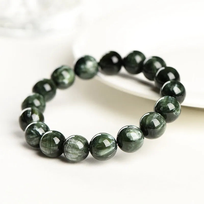 Green dragon crystal bracelet with 8-9mm round beads and geometric Ruyi design elements