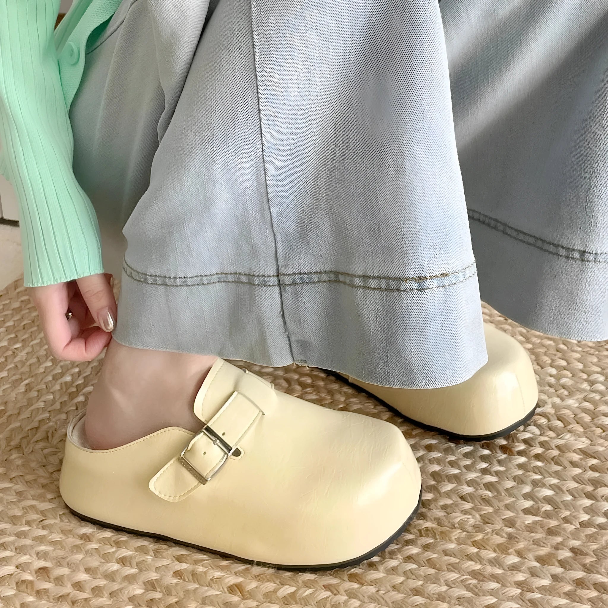 Flat buckle casual sneakers with round toe in yellow, creamy-white, silver, or black colours