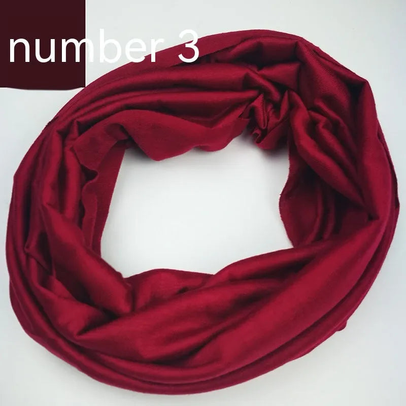 Seamless stretch polyester magic headscarf for outdoor sports in assorted colours.