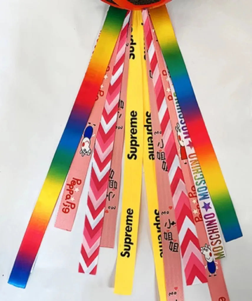 Children's helmet decorative streamer ribbons in various colours for ski, skating and balancing car helmets