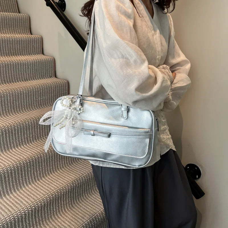 Women's solid colour PU single-shoulder flap bag with pearl bow decoration and mobile phone pocket