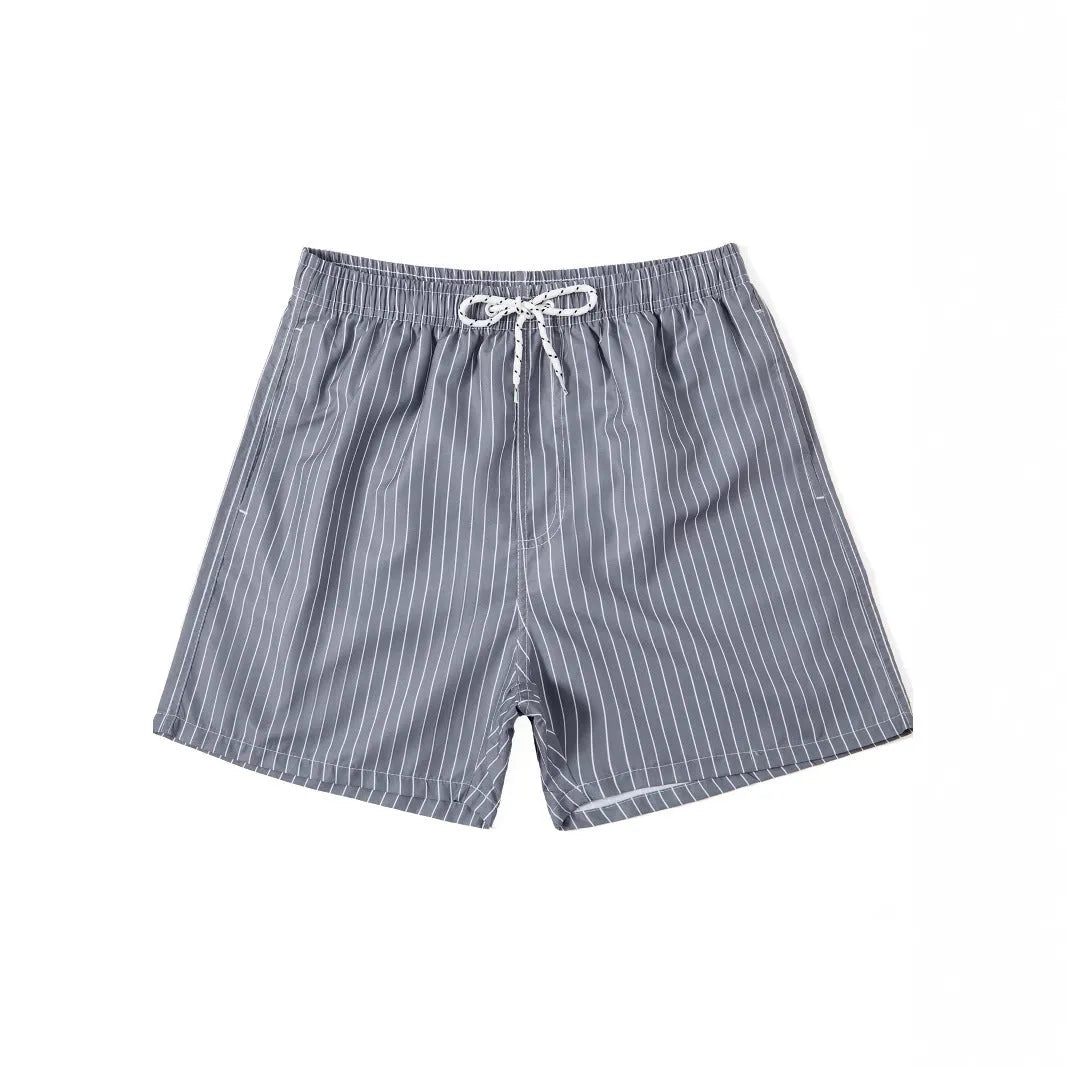 Men's striped polyester shorts with triangle lining in navy blue, straight leg opening for beachwear