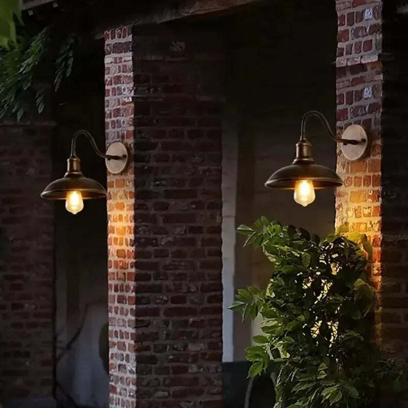 Retro-style villa courtyard wall lamp in copper finish with bevel mounting